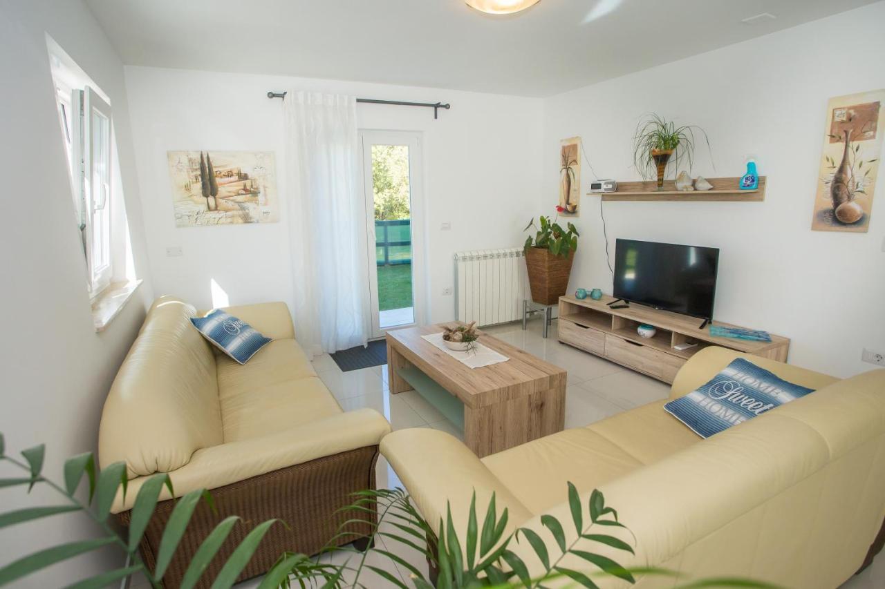 Zagar Apartment Poreč Exteriör bild