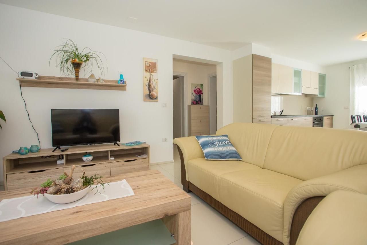 Zagar Apartment Poreč Exteriör bild