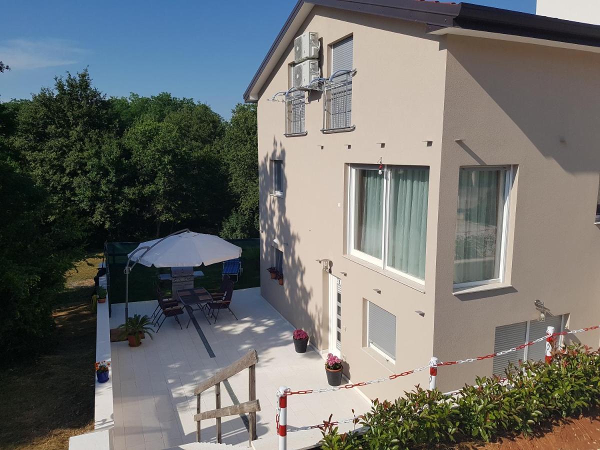 Zagar Apartment Poreč Exteriör bild